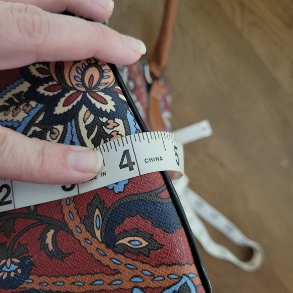 London Fog Handbag-Floral - Picture 11 of 11